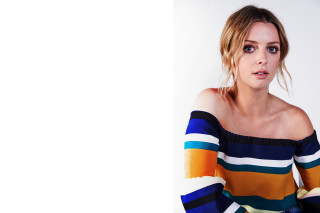 Woman striped top posing portrait - emily mason free wallpaper