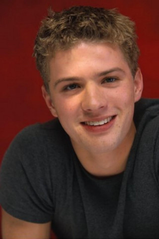 Smiling man red background red - ben thompson free wallpaper for mobile