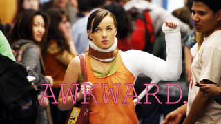 Woman cast neck awkward crowd - front free wallpaper