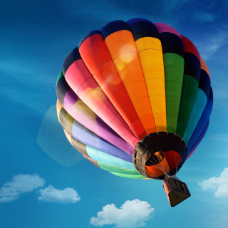 Colorful hot air balloon blue 7 - free airplane wallpaper for tablet