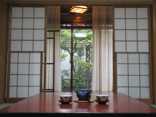 Table two cups vase window - mingei free wallpaper