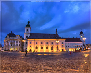 Large building clock tower night 30 - ultra wide angle free wallpaper