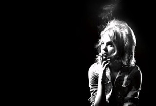 Woman smoking cigarette dark night 3 - her mouth free wallpaper