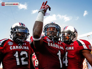 Football players field hands in 2 - ilm free wallpaper for desktop