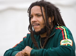 Man dreadlocks green jacket portrait - chafik charobim free wallpaper