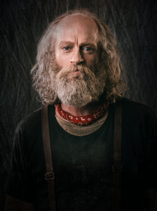 Bearded man bandana serious expression - david annand free wallpaper for mobile