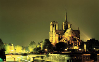 Cathedral night bridge river lit - free city wallpaper for desktop