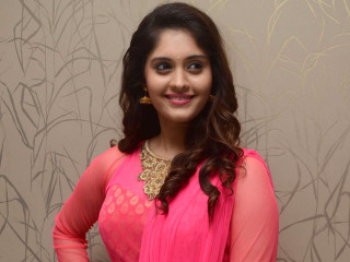 Woman pink dress smiling pose - jayison devadas free wallpaper