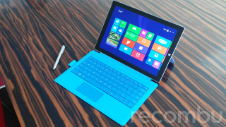 Laptop wooden desk pen coffee - a wooden desk next free wallpaper