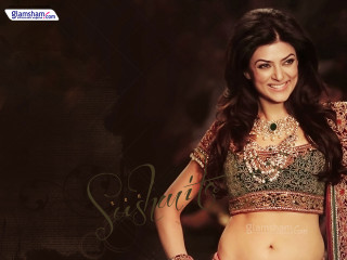 Woman sari blouse posing smiling - ella guru free wallpaper for desktop