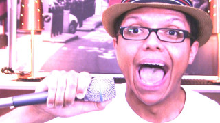 Man hat glasses microphone street - a microphone in front free wallpaper for desktop