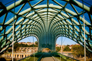 Walkway metal structure sky background - a walkway free wallpaper