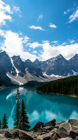 Lake mountains trees blue sky 20 - free mountains wallpaper for mobile