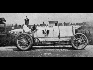 Man crown old car german - an old car free wallpaper