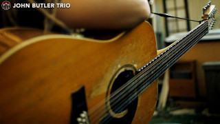 Guitar closeup person hand camera - a hand free wallpaper