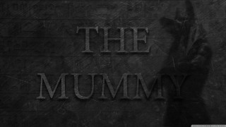 Black and white photo mummy - a hand free wallpaper