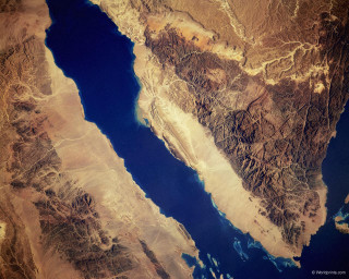 Satellite river desert mountains blue - a desert area free wallpaper