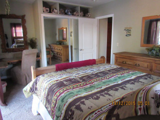 Bedroom bed interior cozy relaxing 10 - dresser free wallpaper