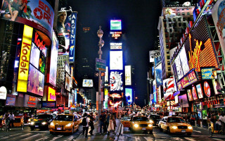 Neon city street night crowd - a busy city street free wallpaper for desktop
