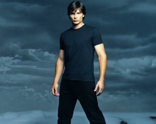 Man dark sky clouds black - dan scott free wallpaper