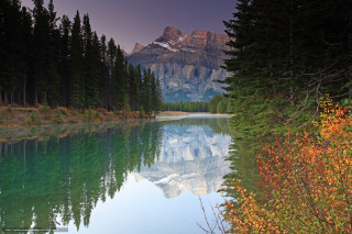 Mountain range reflection lake trees 8 - tree and bushes free wallpaper