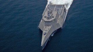 Large ship water boat behind - altichiero free wallpaper