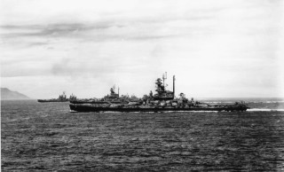 Large ship ocean small ship 2 - rayonism free wallpaper