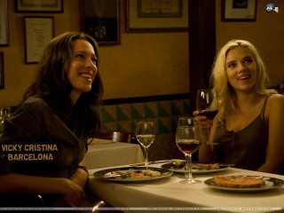 Women wine table food friends - anna and elena balbusso free wallpaper