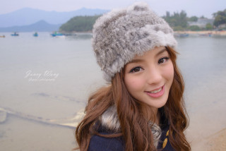 Woman hat smiling beach boats - chen lu free wallpaper