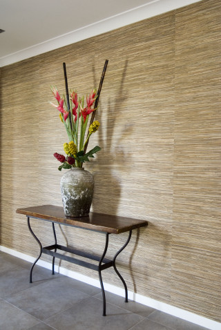 Vase flowers table room wallpaper - a table in a room free wallpaper