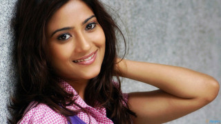 Woman purple shirt purple tie - a purple shirt free wallpaper for desktop