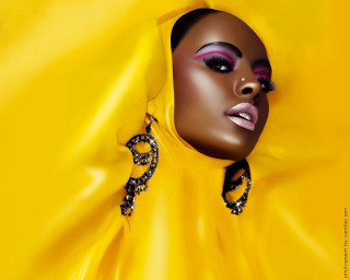 Woman yellow veil earrings afrofuturism - free aesthetic wallpaper