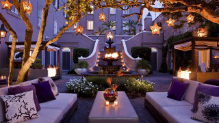 Patio fountain seating candles night - a patio free wallpaper