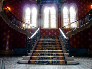 Staircase carpeted floor window light - a staircase free wallpaper