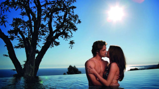 Man woman kissing pool tree - adam willaerts free wallpaper
