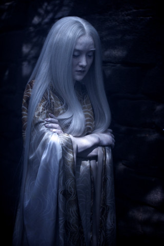 Woman long white hair white - a dark room free wallpaper for mobile
