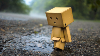 Cardboard toy sad face rainy - postminimalism free wallpaper