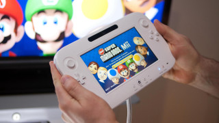 Person holding nintendo wii mario - high free wallpaper