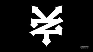 White symbol black background letter - cao buxing free wallpaper