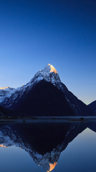 Mountain range lake dusk blue - free mountains wallpaper for mobile