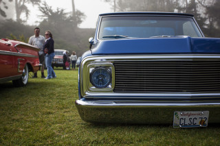 Couple people parked car grass - other car free wallpaper