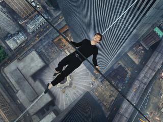 Man high wire city skyscrapers - the edge free wallpaper