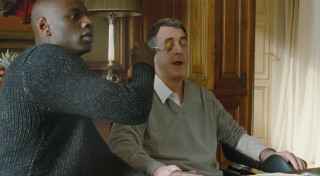 Man surprised table sitting expression - eric de kolb free wallpaper for desktop