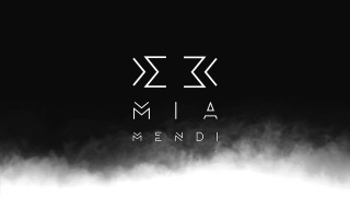 Mia mendi black white photo - mingei free wallpaper