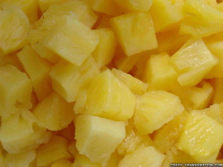 Pile cut up pineapples table - fructose free wallpaper for desktop