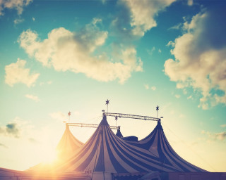 Large tent cross sunset dawn - theatrical free wallpaper