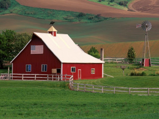 Red barn windmill green field - a windmill in the background free wallpaper