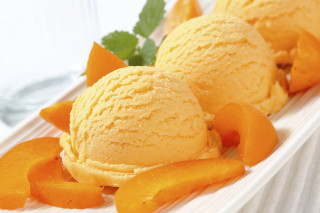Ice cream orange peels mint - a white plate free wallpaper for desktop