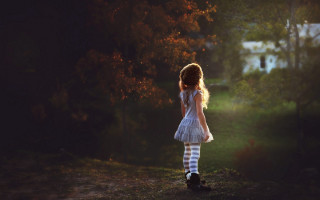 Little girl dress striped tights - tight free wallpaper
