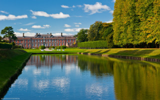 Large building lake park sunny - carel willink free wallpaper